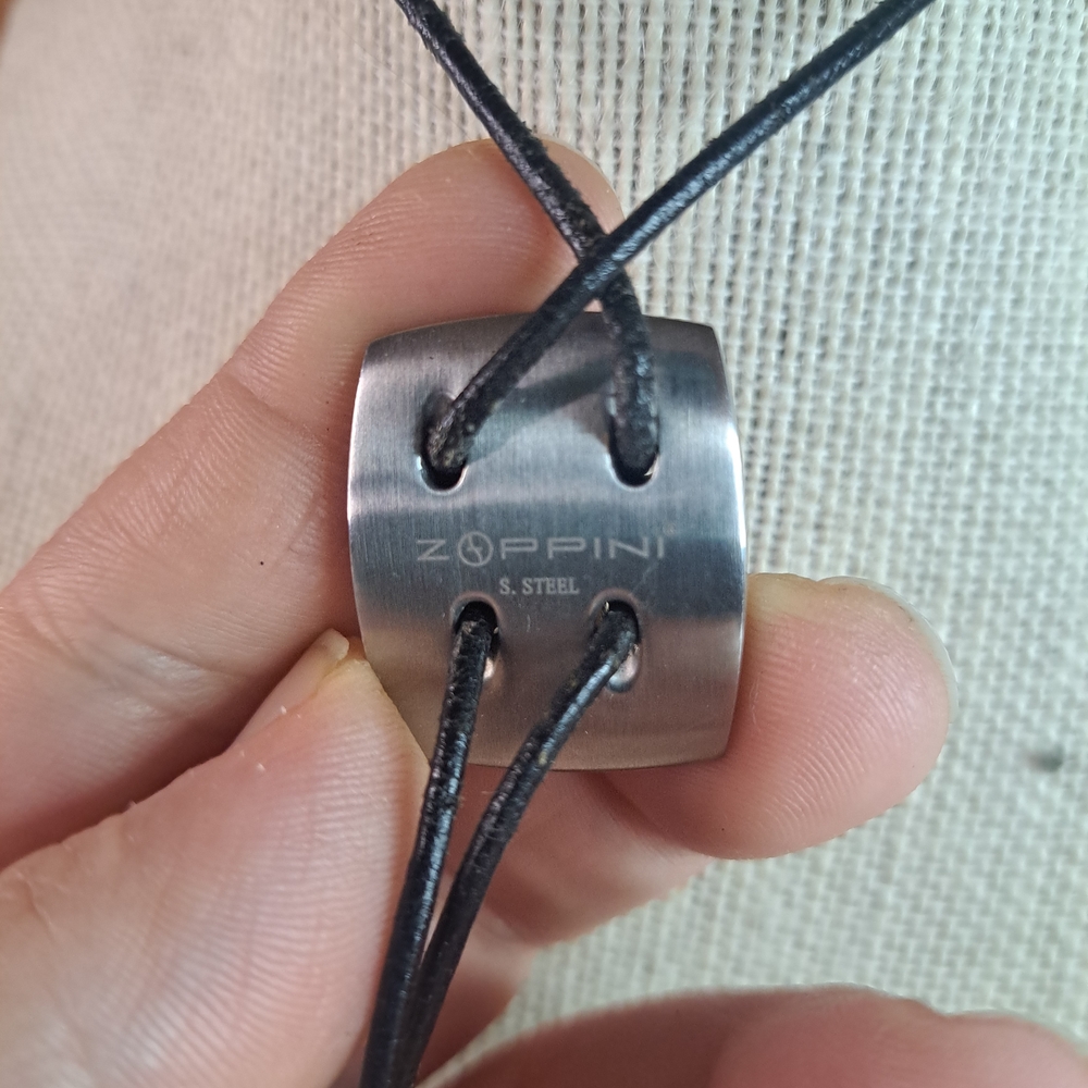 Black Leather Lariat Necklace with Silver Slider - Picture 2 of 2